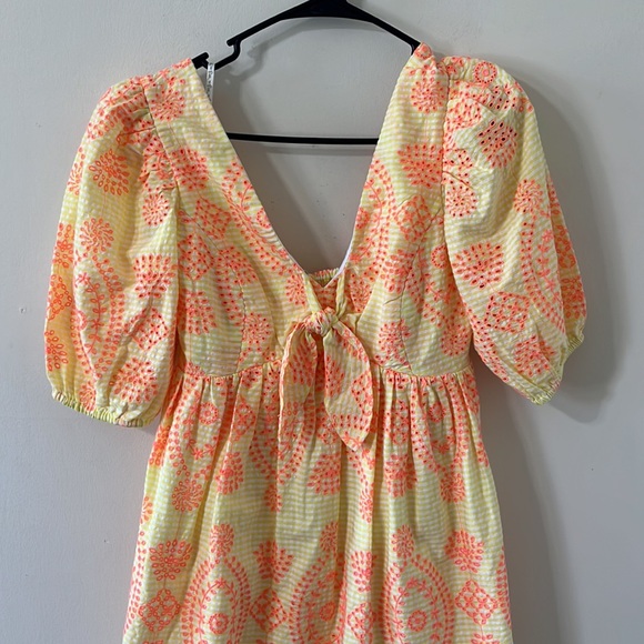 Lilly Pulitzer Sarafina Eyelet Babydoll Dress Calla Yellow Gingham NWT Size 2 - Picture 3 of 14
